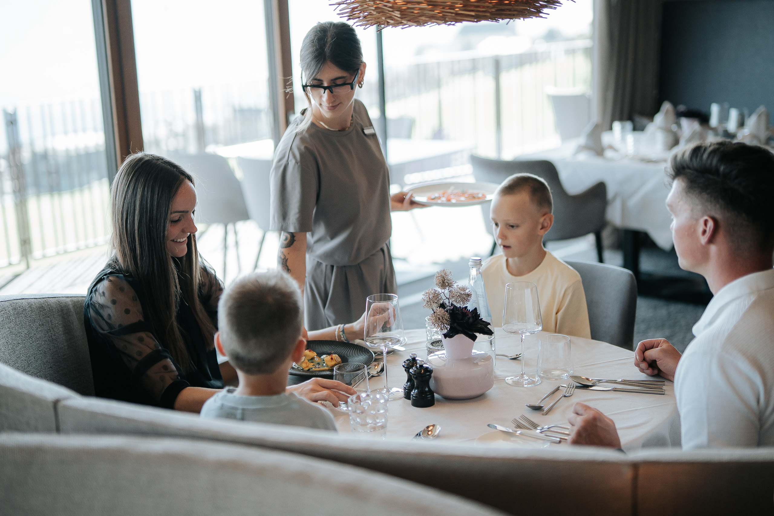 Familie im Restraurant