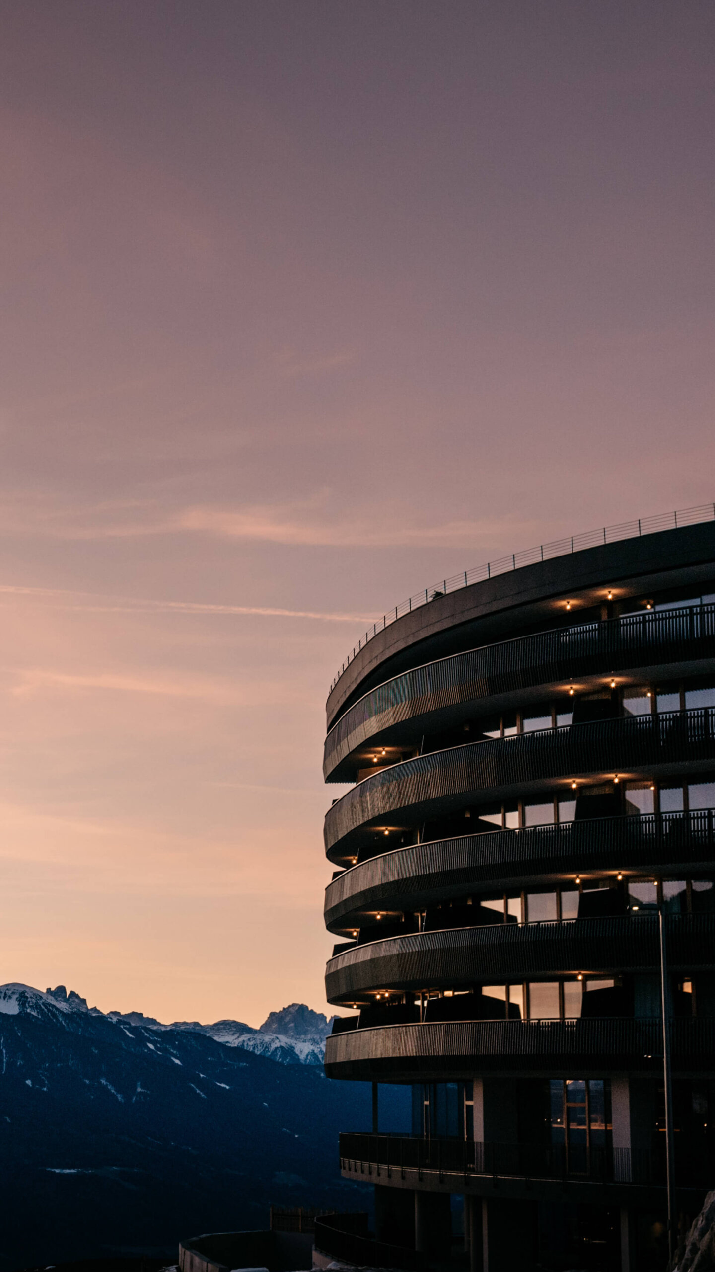 Hotel im Sonnenuntergang